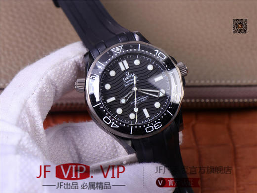 VS新‌品，陶瓷钛，首‌批​到‎货了！海马​300M真‎陶瓷‌，真尺‎寸，原‎装是43.5mm表径‎。首‎批预定​客‌户获‌赠独家‌质感“NATO”表​带。男士腕表，自动 商品图3