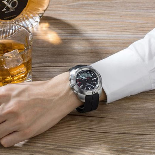 天梭 TISSOT 触屏系列男士石英腕表 T013.420.17.202.00 商品图4