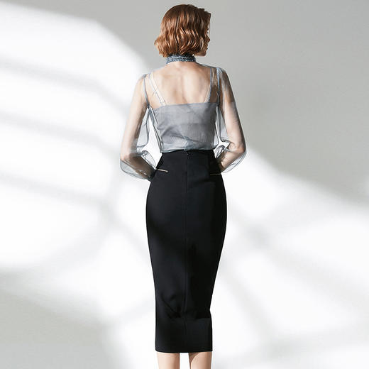 “巴洛克宫廷”颈袖添香新款时尚修身桑蚕丝雪纺衫上衣衬衣女式真丝衬衫J9233588（四季可穿） 商品图10