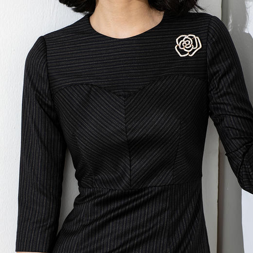 颈袖添香-连衣裙-J9383928A颈袖添香新款女装时尚修身显瘦长袖羊毛职场包臀连衣裙J9383928A 商品图3