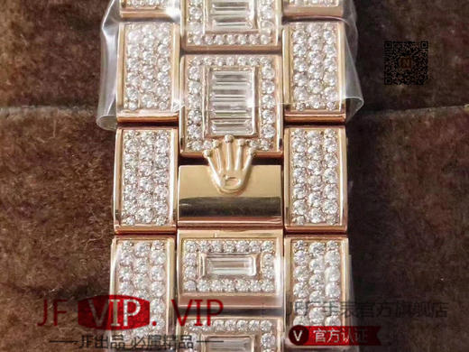 TW劳力士格林尼治型II的密镶钻特别款——ROLEX116769TBR-74779B完美还原史上最昂贵的劳力士满天星腕表。 商品图9