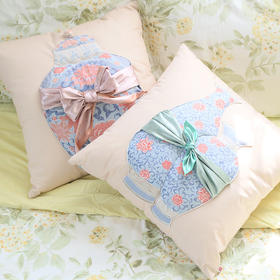 【采购专享】宫里的世界&斗贤 蝶恋花 缠枝牡丹丝巾抱福抱枕