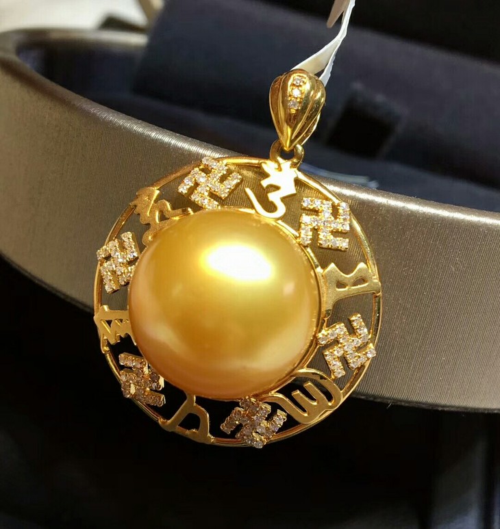 一款非常佛系的吊坠天然南洋金珠吊坠珠子1415mm正圆微瑕微微生长纹