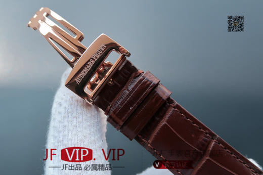 爱彼 最新款真陀飞轮 大日历窗 意大利小牛皮，42mm，手动真海鸥陀飞轮机芯，稳定可靠，值得拥有。 商品图7