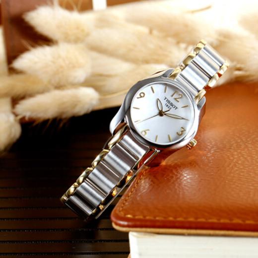 天梭 TISSOT 海浪系列女士石英腕表 T023.210.22.117.00 商品图3