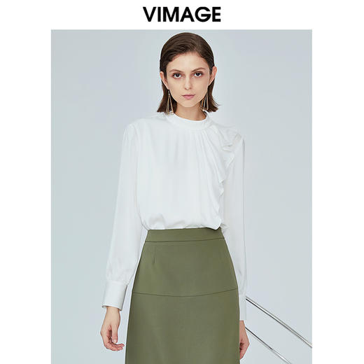 VIMAGE纬漫纪女装秋季新品气质垂坠感波浪边半高领衬衫上衣V1213808 商品图2