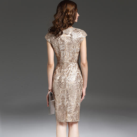 ”梦金莎“J7180068颈袖添香季气质裙子中长款御姐风亮片礼服蕾丝连衣裙女J7180068 商品图1