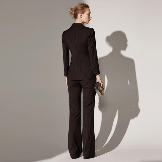 咖色条纹-颈袖添香-套裤-J83A3090颈袖添香春秋新款女装时尚条纹修身羊毛女士西装职业装套裤J83A3090 商品图1
