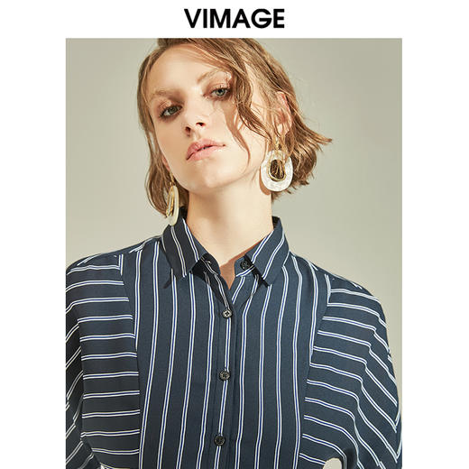 VIMAGE纬漫纪女装通勤气质不规则裙摆条纹衬衫连衣裙V1107757 商品图2
