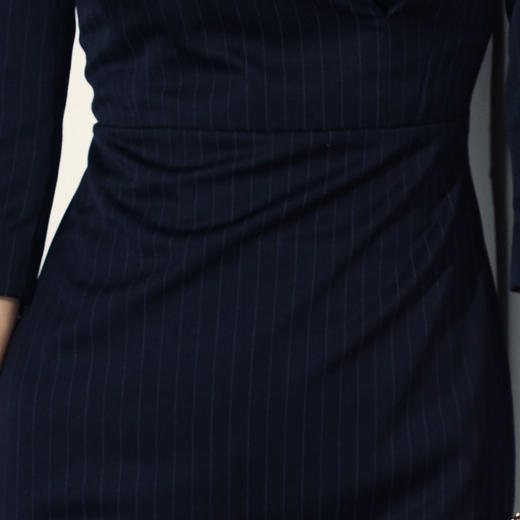 孤品 J9383913A颈袖添香季时尚气质修身七分袖职场装包臀显瘦女连衣裙J9383913A 商品图3