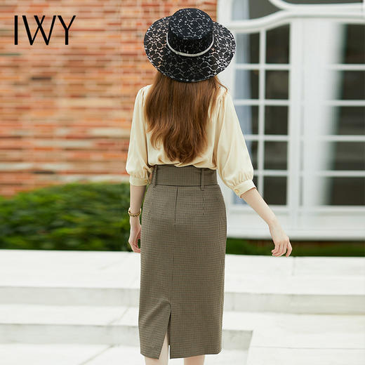 【售罄下架】IWY/杏色衬衫套裙时尚套装气质女装时尚通勤套裙B201+S621 商品图6
