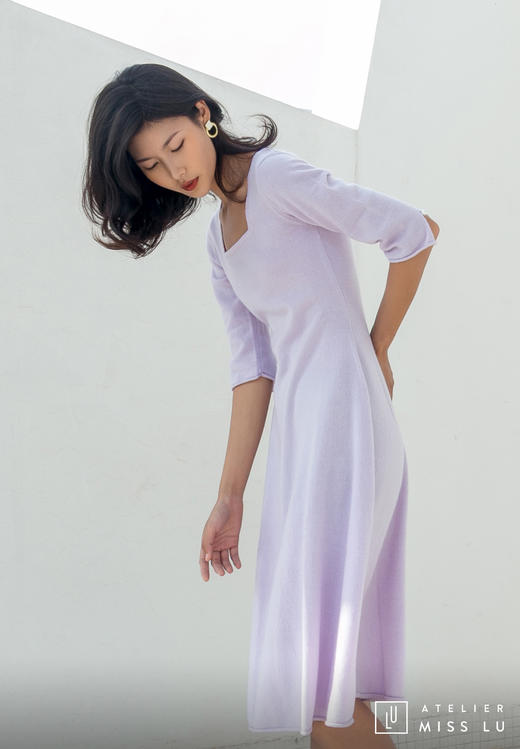 AtelierMissLu / Letitia 浅熏紫方领珍珠羊绒连身裙 商品图2
