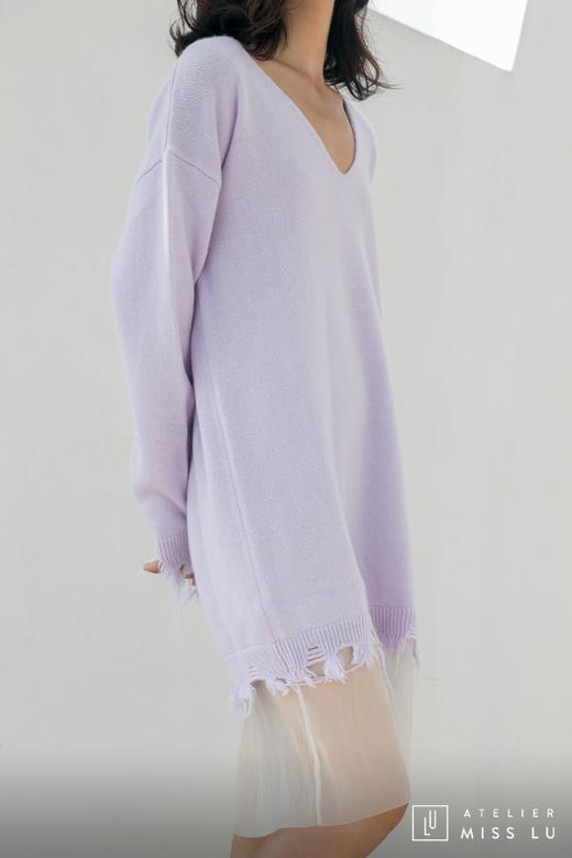 AtelierMissLu / Irma 浅熏紫V领拼纱下摆羊绒连身裙 商品图3