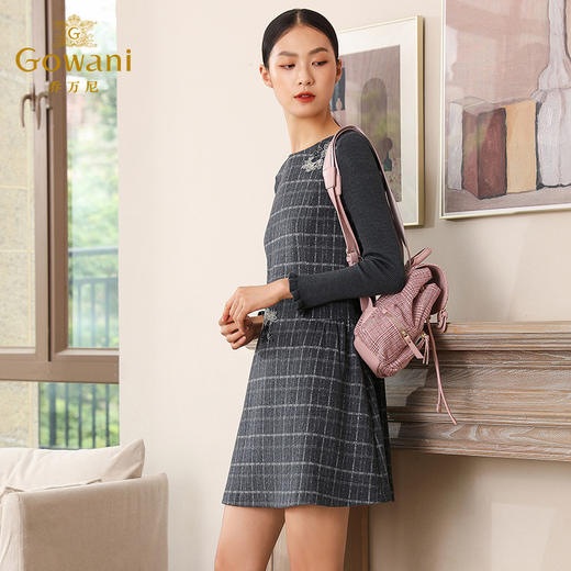 乔万尼秋冬时尚优雅针织长袖撞色羊毛格纹灰色连衣裙EB4E050 商品图1