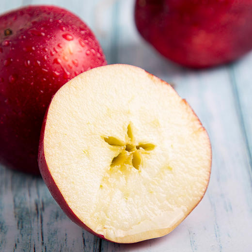 健康美味甘肃花牛蛇果红苹果 清甜可口 富含人体所需微量元素 5斤/10斤装 商品图1