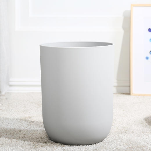 【会员价：36.11】京东京造 家用垃圾桶 简约素色/客厅卧室厨房卫生间/易擦洗 大号 浅灰 商品图3