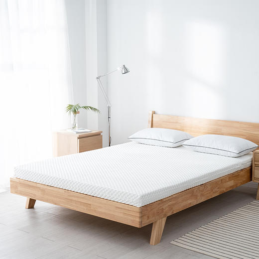 京东京造 泰国天然乳胶床垫 85D密度乳胶床褥 93%乳胶含量 150*200*7.5cm 0添加合成胶 商品图5