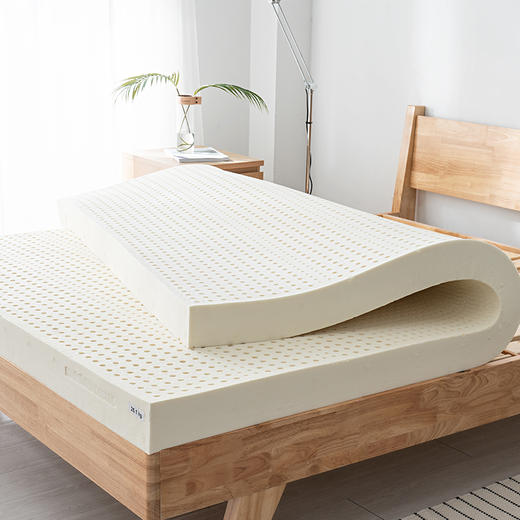 京东京造高端纯享系列泰国原芯进口天然乳胶床垫 ECO认证 93%乳胶含量 泰国直采85D密度乳胶床褥150*200*10CM 商品图0