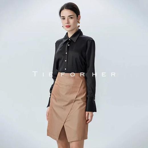 19AWP28曜黑色光泽感方领衬衫 商品图4