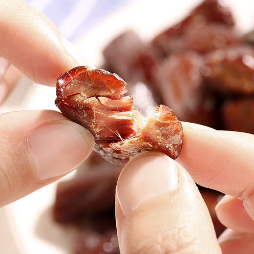 京东京造 牛肉干368g 优选原料只加盐 孕妇儿童零食 休闲食品 商品图4