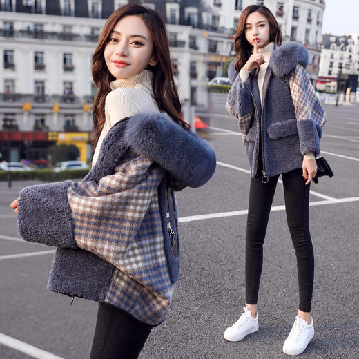 SS-7895秋冬新款时尚加厚毛领小个子宽松格子短外套 商品图1