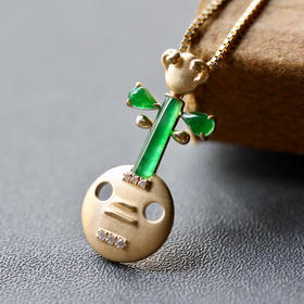 高冰种阳绿翡翠琵琶语阮吊坠18k黄金钻石镶嵌