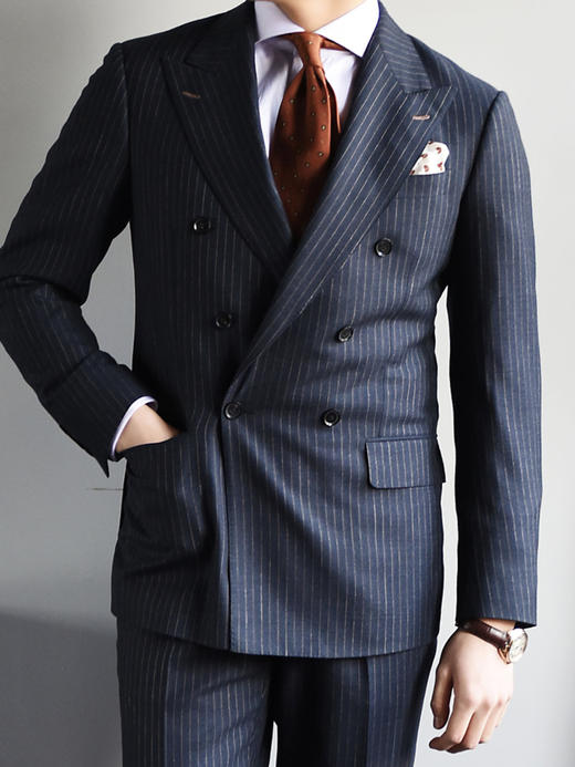 Reda ATTO Super 110's 防污不易皱深蓝色条纹全麻衬套装 商品图1