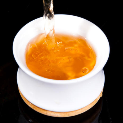 第2份半价！吉顺号高端古树茶2018年《凤凰窝》古树春茶普洱生饼200g/饼 商品图7