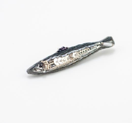 【秋之味】珠绣秋刀鱼diy材料包 胸针项链两用 0基础可制作 商品图3