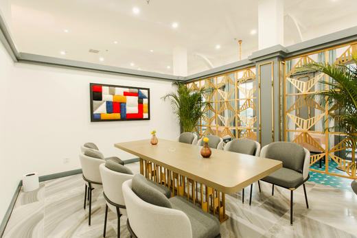 【彭州-356号】占地5000㎡，住进法式风情白鹿上又一超高颜值城堡酒店LYCB！ 商品图4