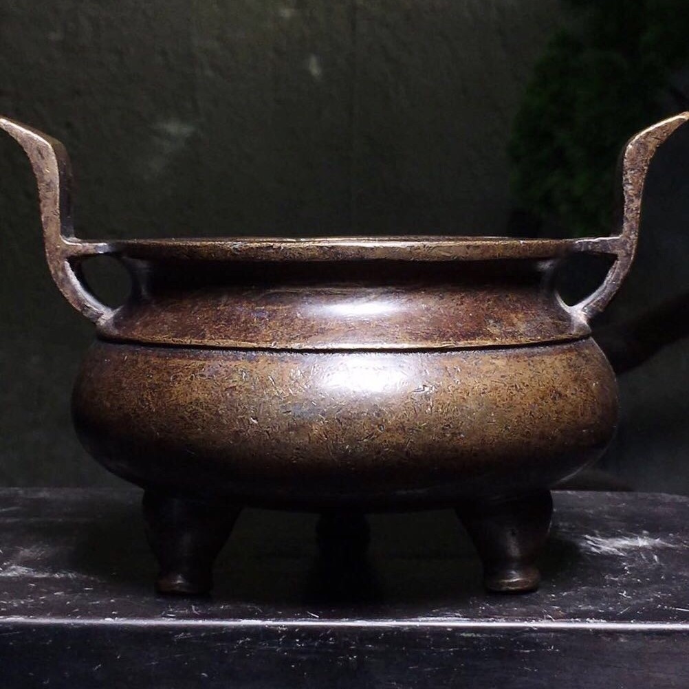 民国铜造香炉(吴艳佐款)