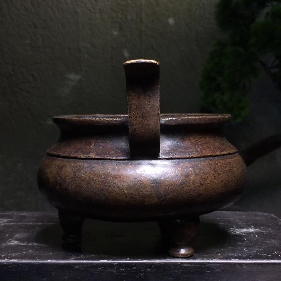民国铜造香炉(吴艳佐款)