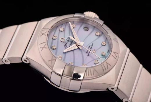 V6欧米茄星座123.10.27.20.57.001机械女士手表，精钢镀18k表链表壳，搭载定制版8520，全自动机械机芯，尺寸：27*13毫米，女士手表，精钢表带，透底 商品图3