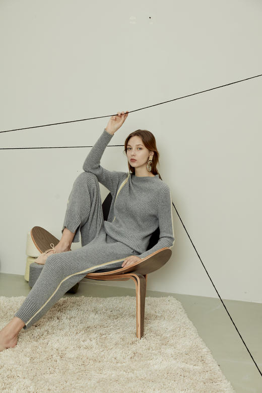 直筒抽条羊绒女裤 SJF91K140N 商品图0