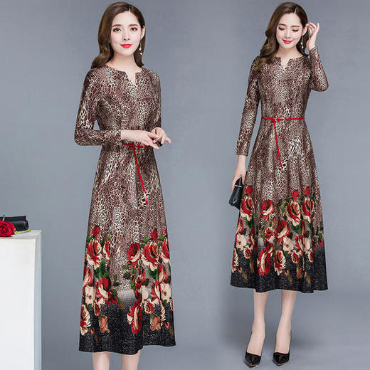 YWE-LFDS-YY19B39新款豹纹气质修身连衣裙 商品图0