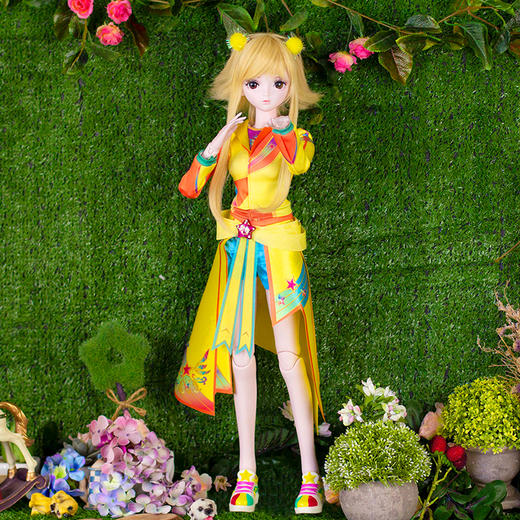 俏皮可爱的亮彩仙子版娃娃