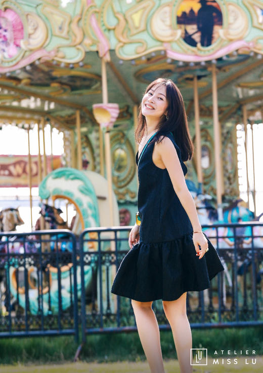 AtelierMissLu / Christy -黑色下摆褶皱装饰背心裙 商品图5