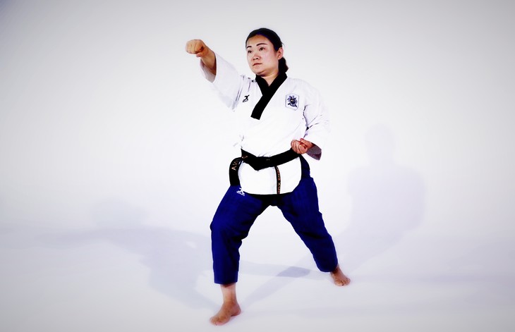 品势示范视频教程 - 跆拳道大满贯商城