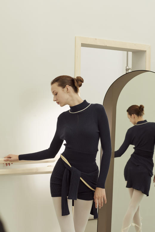  秋冬 精纺羊绒女装高腰运动短裤 SJF91K179N 商品图2