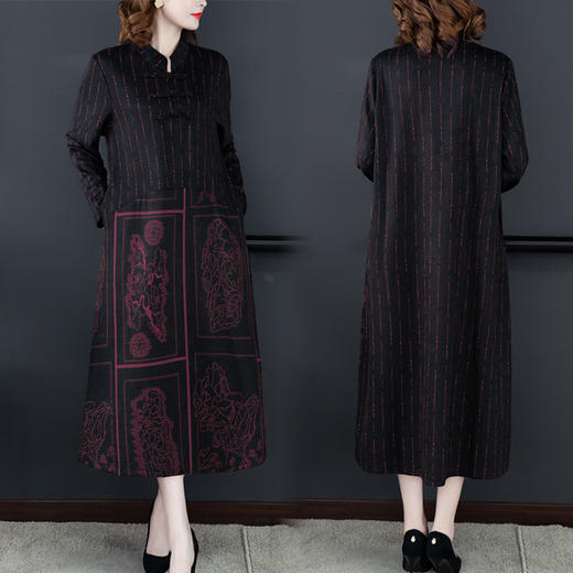 AHM-aswy1959秋冬新款宽松大码复古盘扣羊绒印花连衣裙民族风长裙 商品图4