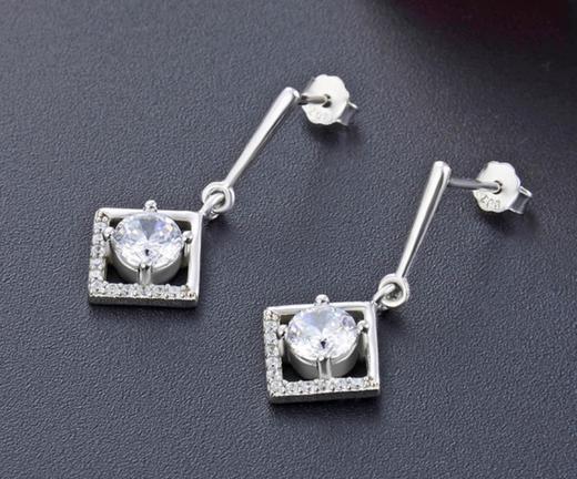 【首饰】s925纯银小清新耳坠 女生镶锆石 商品图0
