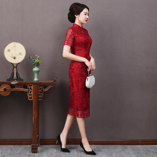 QQX-QX9118蕾丝中长款复古改良短袖旗袍 商品图2