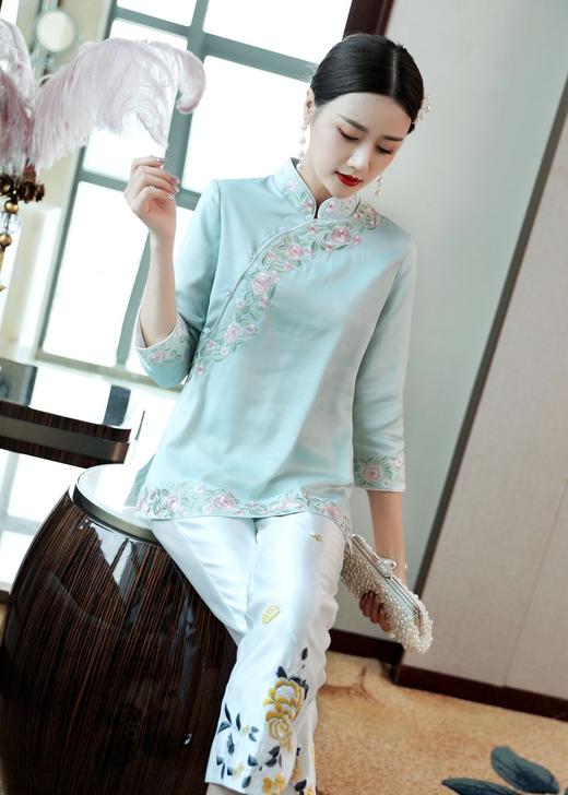 RFG-秋季新款民族风刺绣改良重工立领绣斜襟系扣上衣外套 商品图0