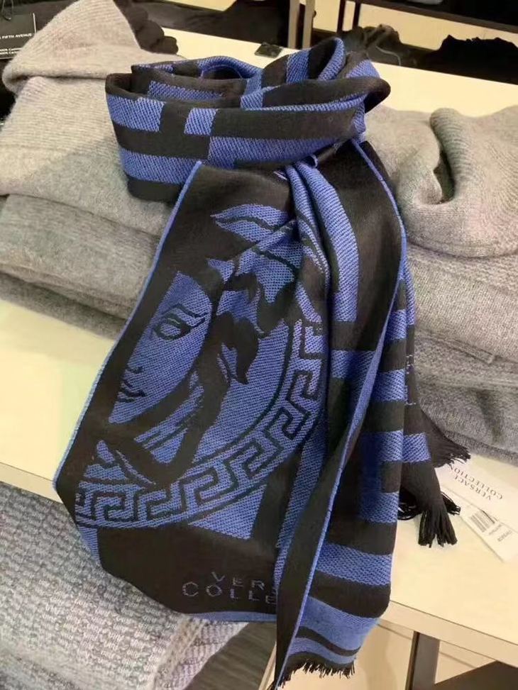 versace范思哲男款秋季折扣经典男士围巾送礼自用都上档次折后只要