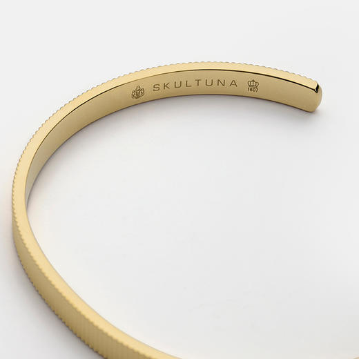 北京仓｜Skultuna-Ribbed-抛光金色/窄款 手镯（男女同款）［瑞典设计师］ 商品图1