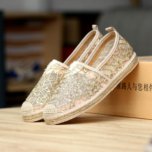 【买麻鞋，雅路人】防脚臭，夏季新款女鞋蕾丝镂空鞋女乐福鞋女时尚懒人鞋手工麻鞋休闲女鞋YD-116千层底 商品图0