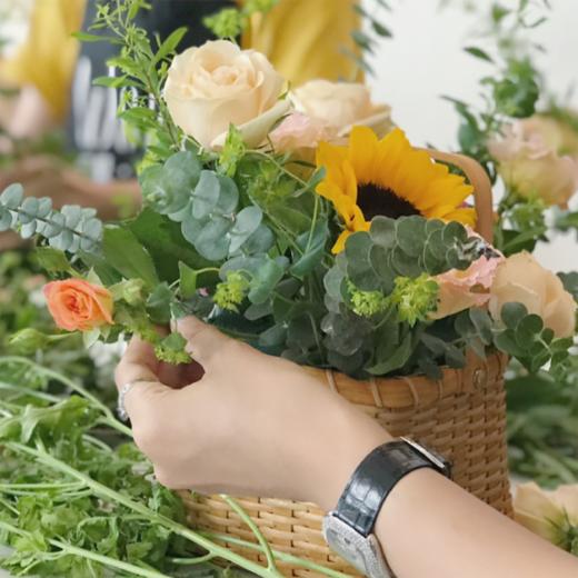 手提花篮插花花艺沙龙 商品图3