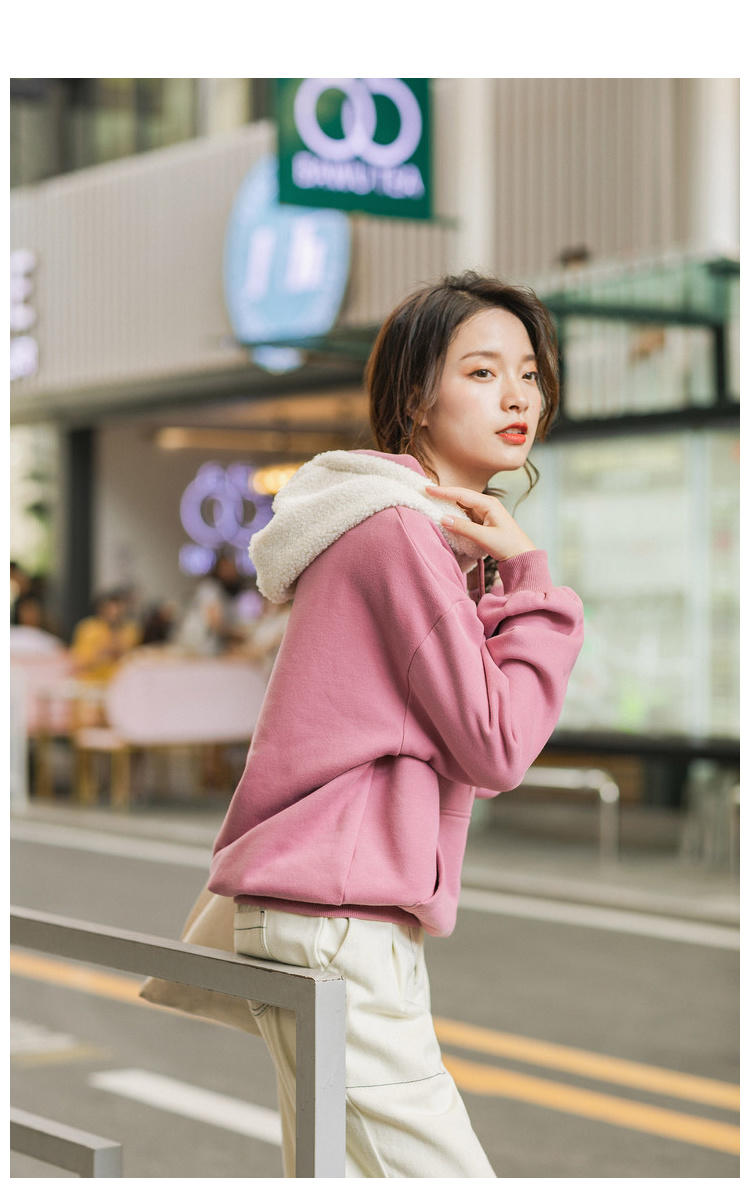 茵曼卫衣2019冬装新款落肩袖袋鼠兜连帽撞色绣花短款长袖上衣女