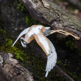 「云中鹤」巴洛克珍珠钻石胸针