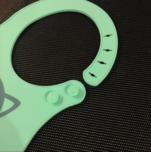 zolitt儿童吃饭围兜围嘴婴儿硅胶饭兜宝宝防水防漏喂饭小孩口水兜2只装 商品图3